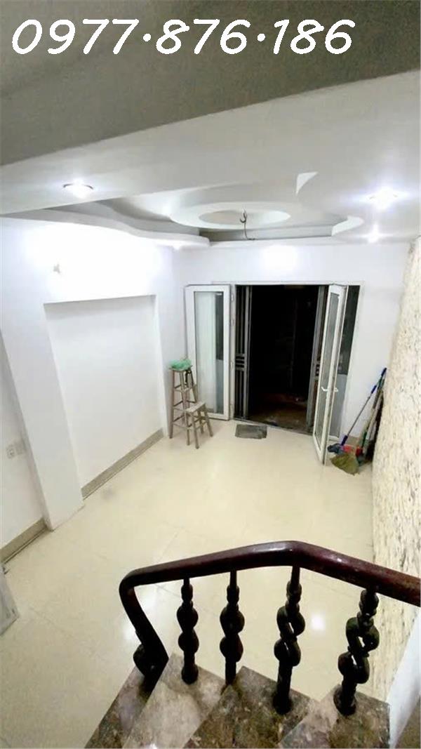 🏡 BÁN NHÀ 4 TẦNG SIÊU HIẾM – TRUNG TÂM LĨNH NAM, GIÁ CHỈ 4,75 TỶ! - Ảnh chính