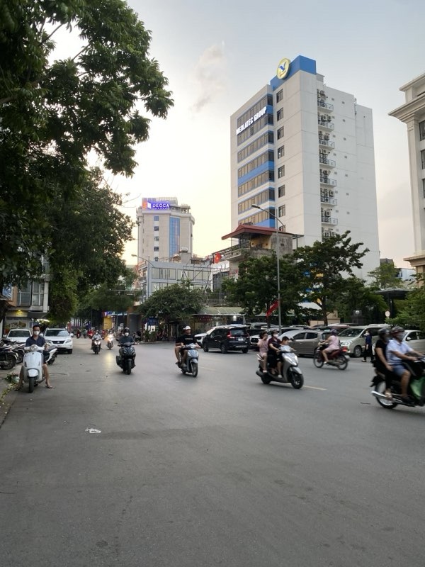 MẶT PHỐ THỤY KHUÊ - NGÃ TƯ VĂN CAO - 73/86M² - MT 8M -  LÔ GÓC 3 THOÁNG - Ảnh 2