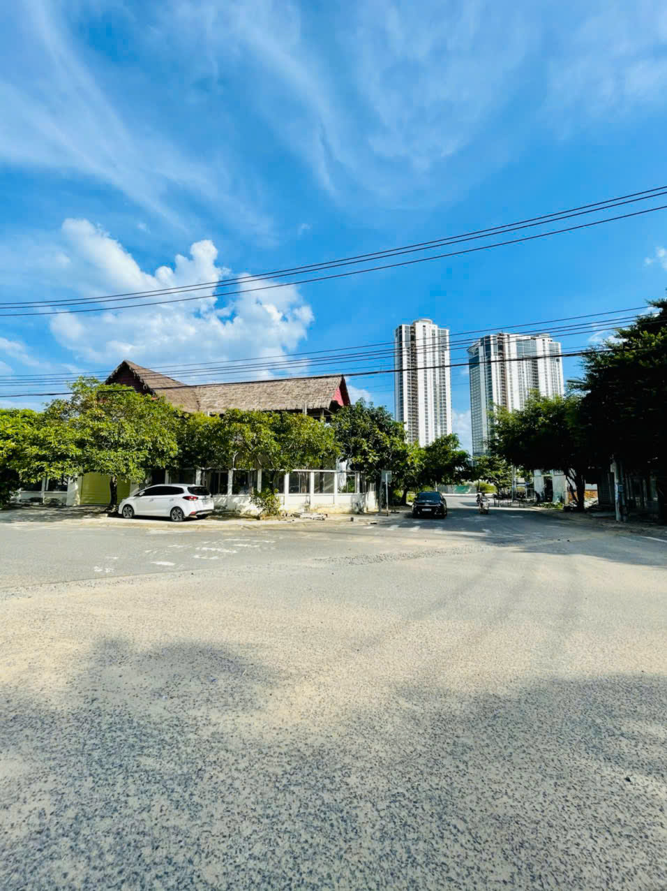 CHỦ CẦN TIỀN GIẢI QUYẾT VIỆC NÊN GIẢM  LUÔN 5 tỷ ạh<br>GIÁ BÁN : 31tỷ  .( giá cũ 36tỷ ) lh e hải - Ảnh 1