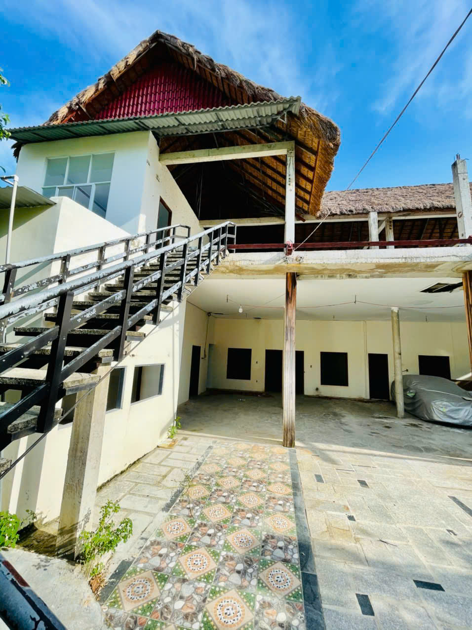 CHỦ CẦN TIỀN GIẢI QUYẾT VIỆC NÊN GIẢM  LUÔN 5 tỷ ạh<br>GIÁ BÁN : 31tỷ  .( giá cũ 36tỷ ) lh e hải - Ảnh 2