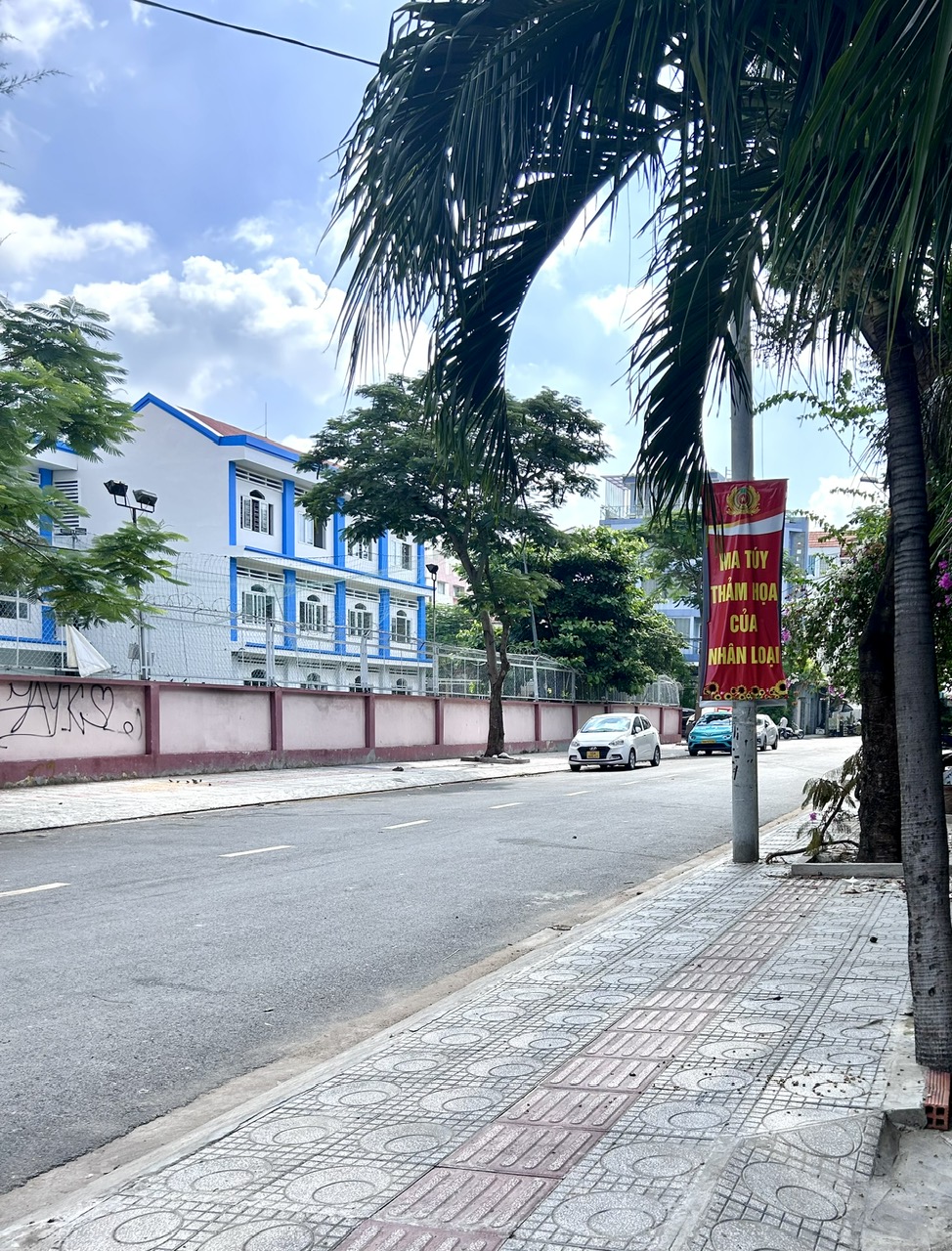 CHU THIỆN CHÍ BÁN CĂN 2 MÁT TIỀN- MT SAU XE HƠI VÔ NHÀ ĐƯỢC- ĐƯỜNG VĨNH HỘI, TÔN THẤT THUYÊT, KHÁNH - Ảnh 2