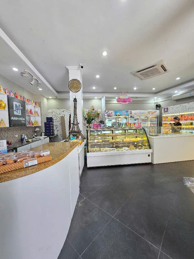 MẶT PHỐ TRẦN ĐẠI NGHĨA – 73M² – MT 11M – VỈA HÈ ĐÁ BÓNG – DÒNG TIỀN - Ảnh 2