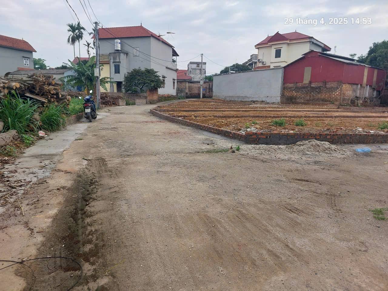 Chủ nhờ bán đất 115m2, mt7m, lô góc 3.2 tỷ, Thanh Trí, Sóc Sơn. Ô tô - Ảnh 3