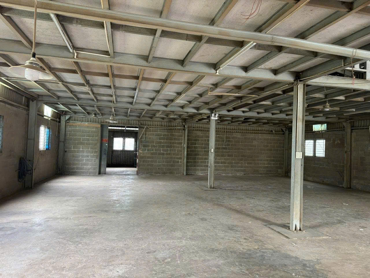 Bán nhà kho 15x28m, trong Đường Số 12 An Dương Vương P16 Q8 - Ảnh 1