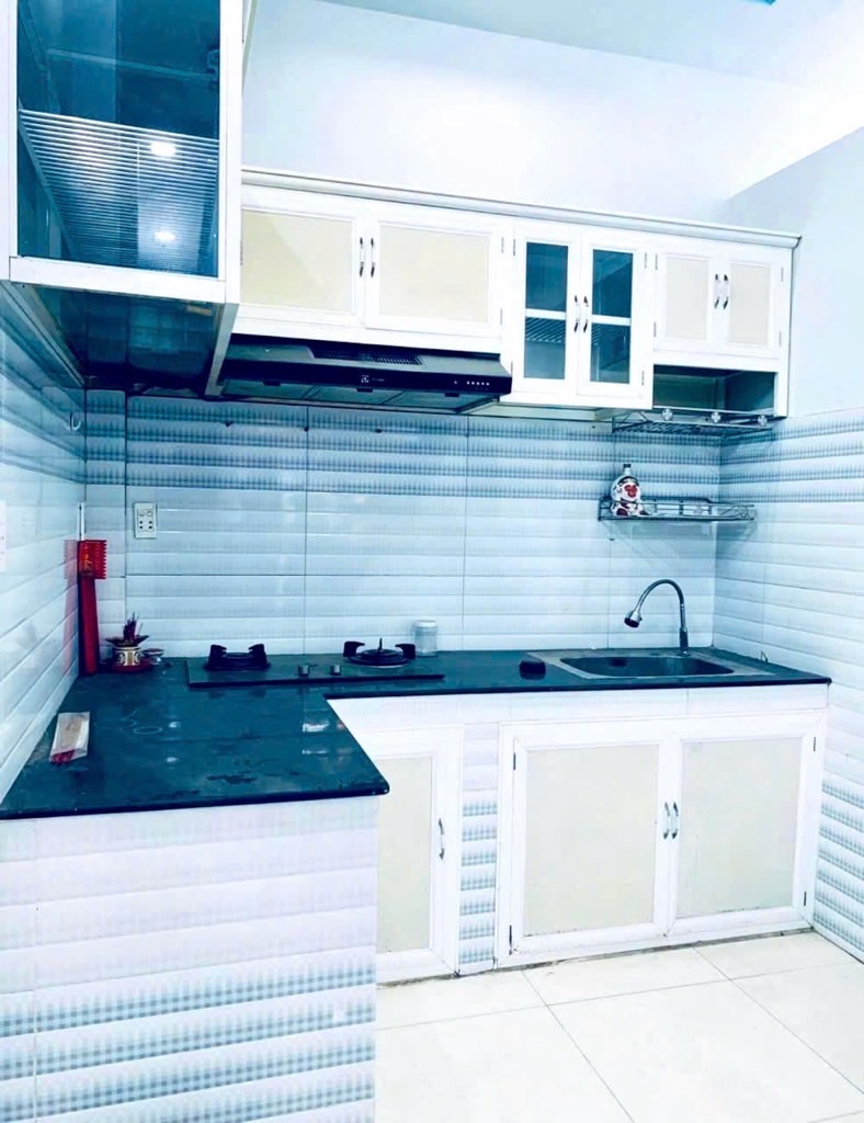 Bán nhà 2 tầng mới đẹp - 37m3 (4x9) - sát mặt tiền - gần Khu họ Lê, Tân Phú - hơn 4 tỷ - Ảnh 2