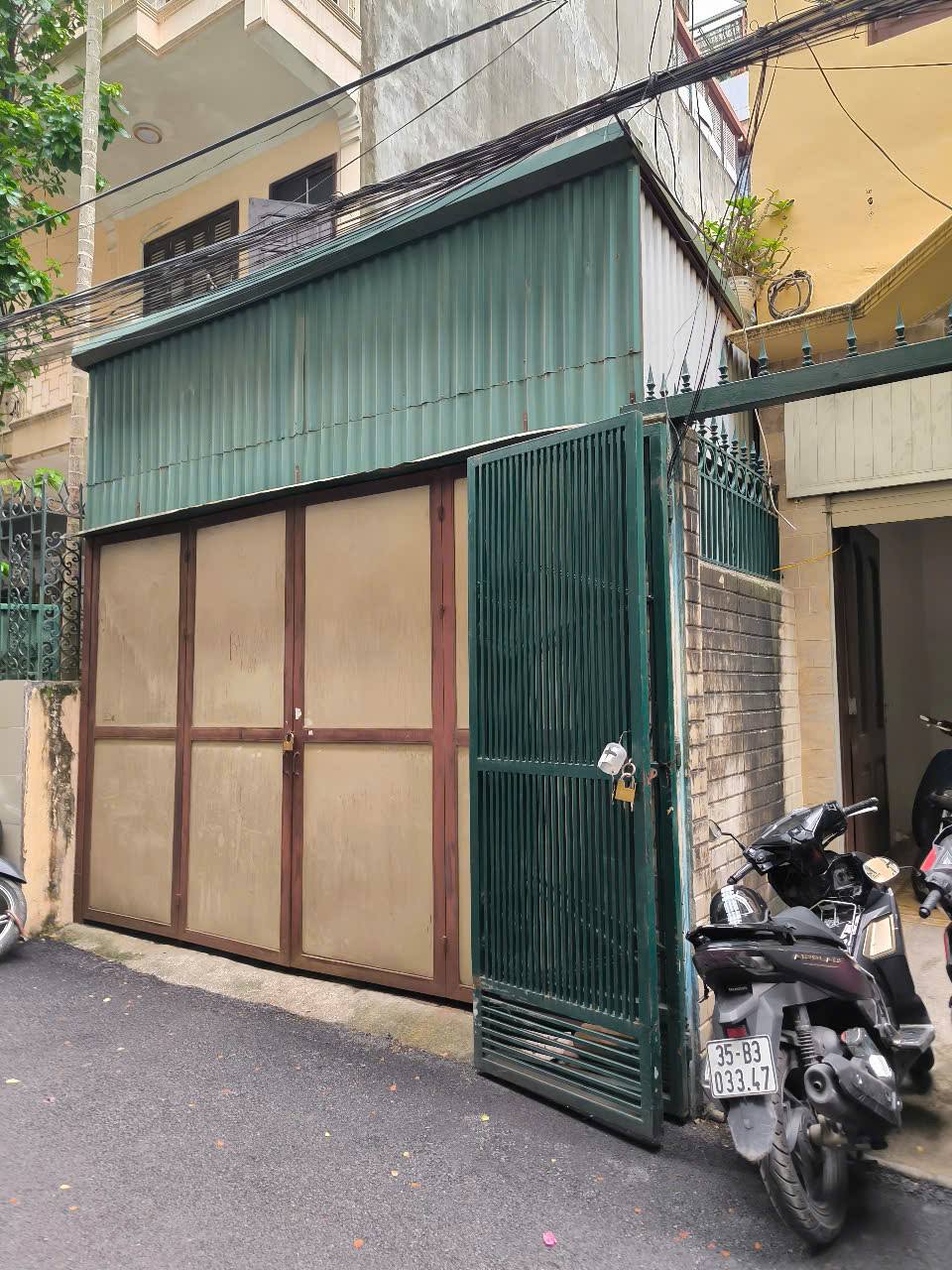 Bán đất phân lô Hồ Tùng Mậu, 35m2, ô tô đỗ cửa, sổ đỏ chính chủ, giá tốt - Ảnh 2