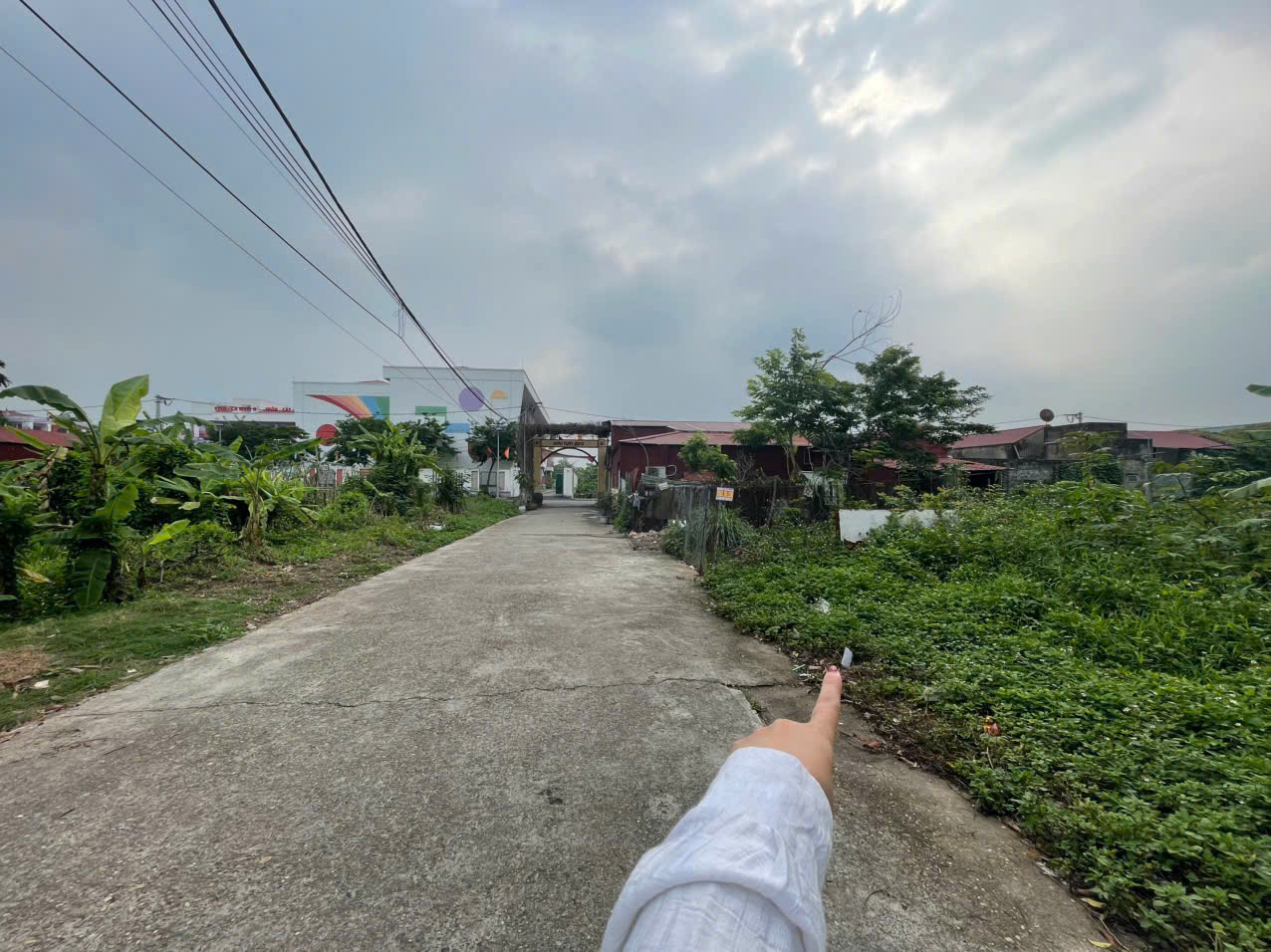 CẦN BÁN 55.6M ĐẤT ĐƯỜNG THÔNG OTO TRÁNH NGAY TRƯỜNG TẠI LA THẠCH - PHƯƠNG ĐÌNH - ĐAN PHƯỢNG - Ảnh chính