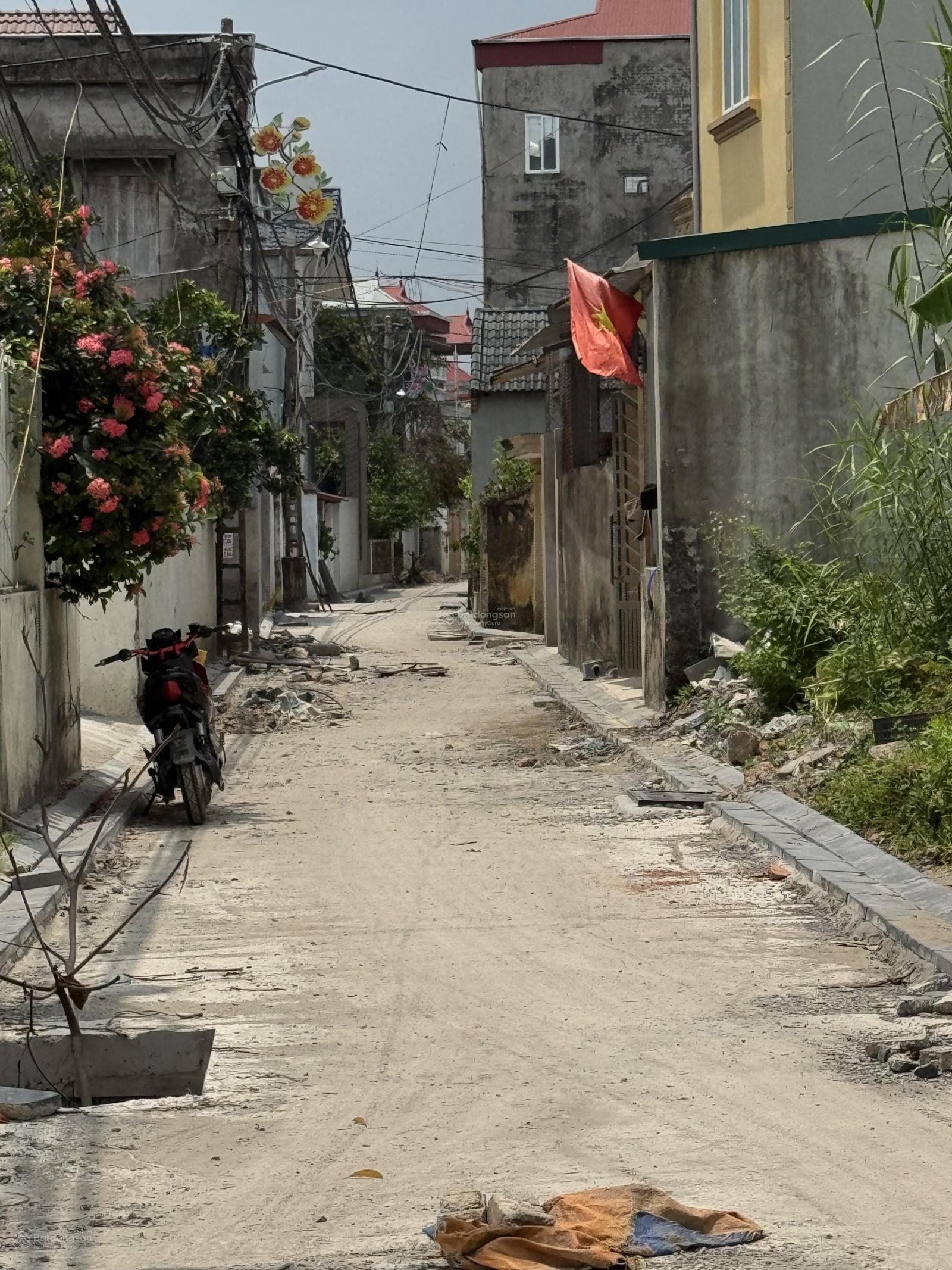 Chính chủ 63,3m2 trục chính làng, đất đẹp - Ảnh chính