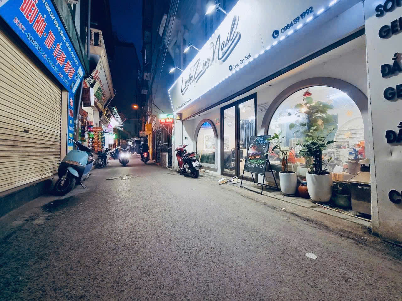 Nhà Đẹp Dương Quảng Hàm, Quan Hoa, Cầu Giấy, DT 78m2, lô góc, mặt tiền quyền lực, kinh doanh đỉnh, - Ảnh 2