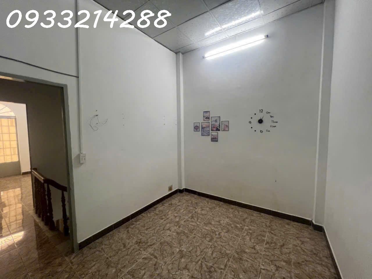 NHÀ SÁT MẶT TIỀN  PHÚ THỌ HÒA, HXH, KHỦNG 82M2 (6,3 X 15M), CHỈ NHĨNH 8 TỶ ,SỔ HỒNG RIÊNG - Ảnh 3
