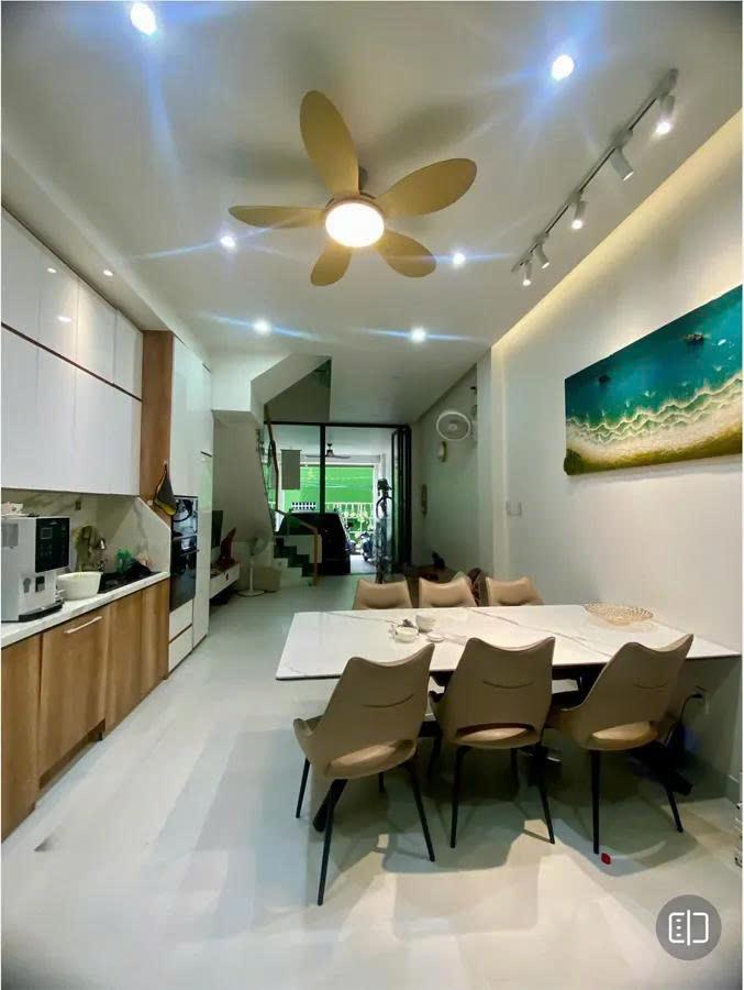 SIÊU PHẨM NHÀ PHỐ  – TÂN PHÚ – 4 TẦNG –  GARA Ô TÔ –  KHỦNG 73,6M2 – NHỈNH 8,5 TY, SỔ HỒNG. - Ảnh 4