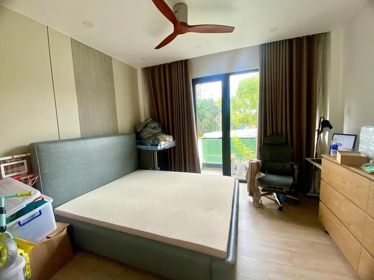 SIÊU PHẨM NHÀ PHỐ  – TÂN PHÚ – 4 TẦNG –  GARA Ô TÔ –  KHỦNG 73,6M2 – NHỈNH 8,5 TY, SỔ HỒNG. - Ảnh 1
