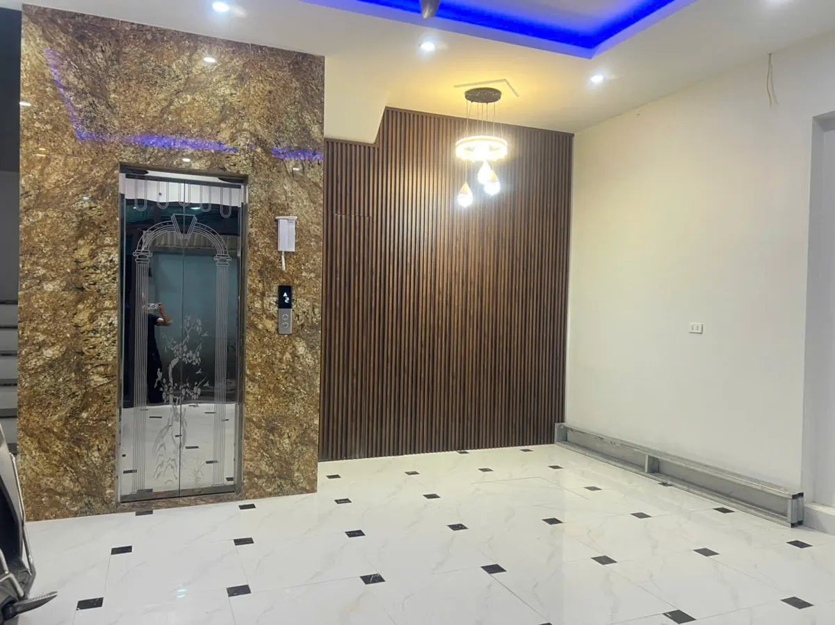 ​Bán Nhà Linh Quang. Đống Đa. Lô Góc. 6 Tầng Thang Máy. DT 45m2. MT 6m. Giá 8,56 Tỷ. - Ảnh 3