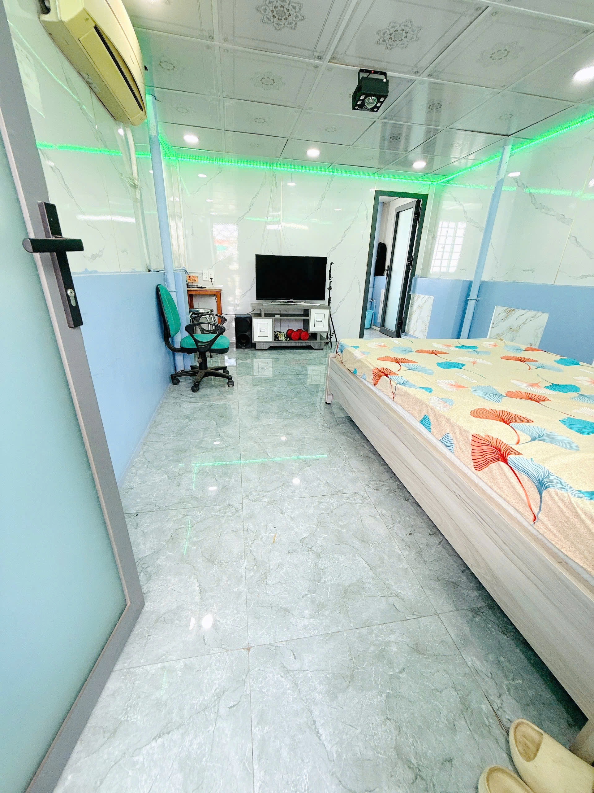 Nhà Căn góc 4 tầng nở hậu đường Âu Dương Lân P3Q8. Giá 4,58 tỷ TL - Ảnh 1