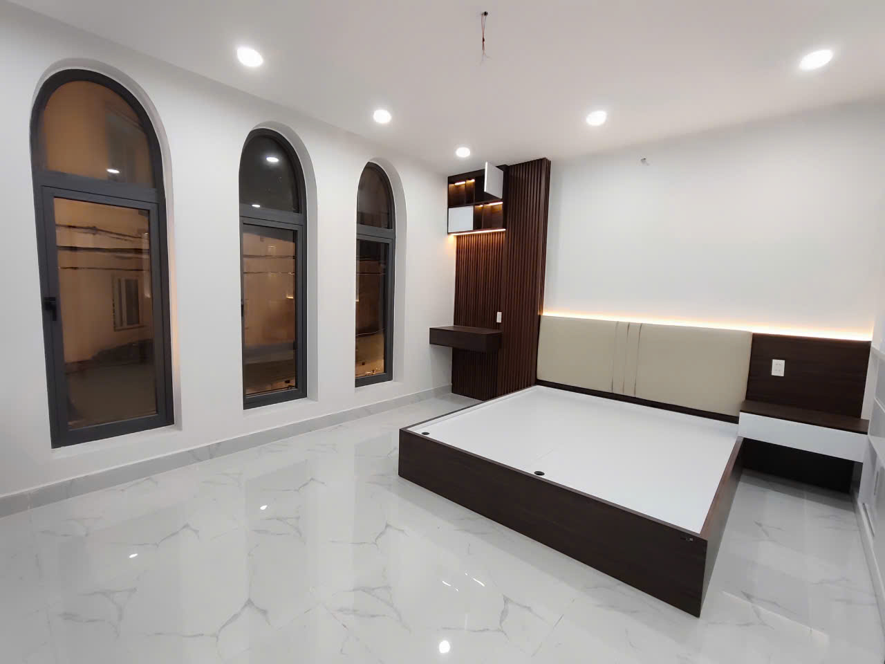 Ô TÔ ĐỖ CỬA, NGANG 5.1M, 4 Tầng BTCT, DTSD 90m2, P1 Gò Vấp, giá 6.2ty TL - Ảnh 2