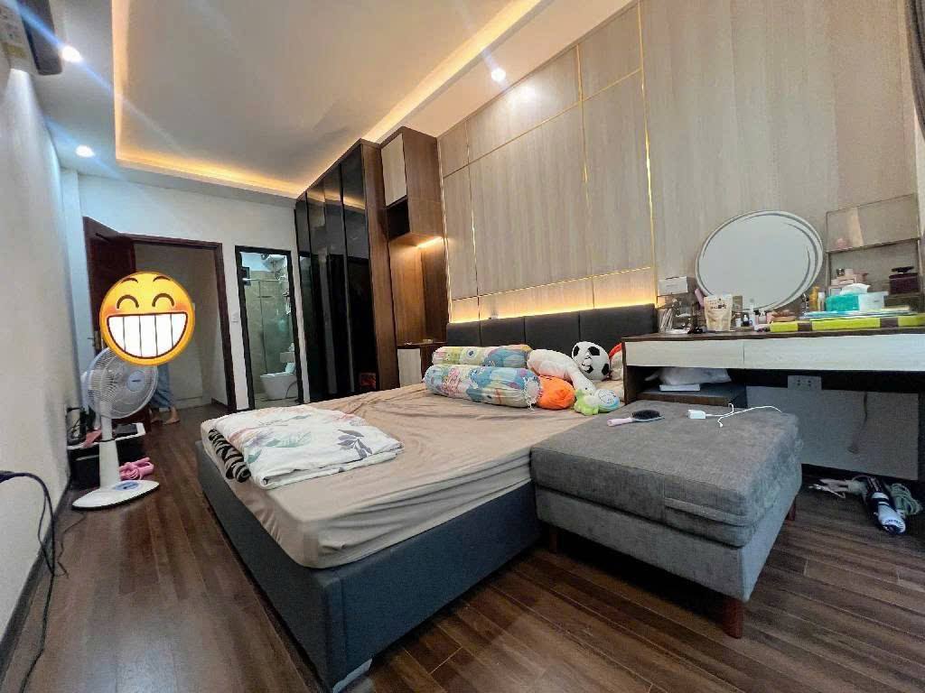 Bán Gấp Nhà 20 Phố Ngọc Lâm, Long Biên, 36m2, 5 Tầng, Phân Lô, Ô Tô, Full đồ - Ảnh 3