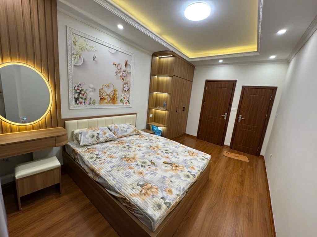VĂN CAO DT 25M x5 TẦNG CHỈ 6,5 TỶ-70M RA PHỐ,FULL NỘI THẤT ĐẸP,5P RA HỒ TÂY - Ảnh chính