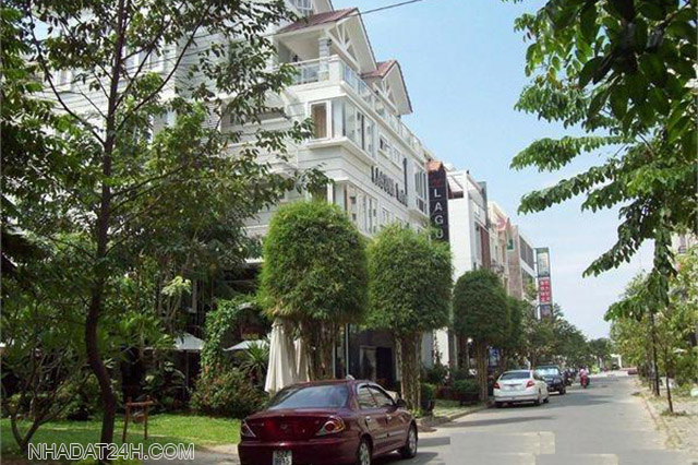 Khu nhà phố Hưng Phước
