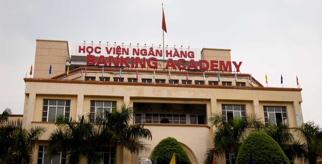 Học viện Ngân hàng