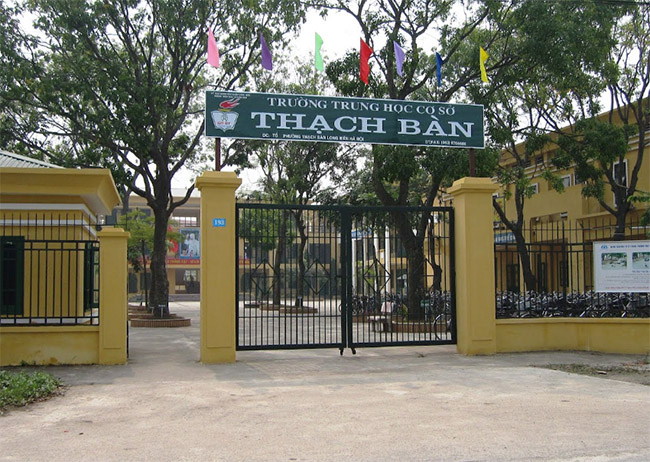 Trường THCS Thạch Bàn