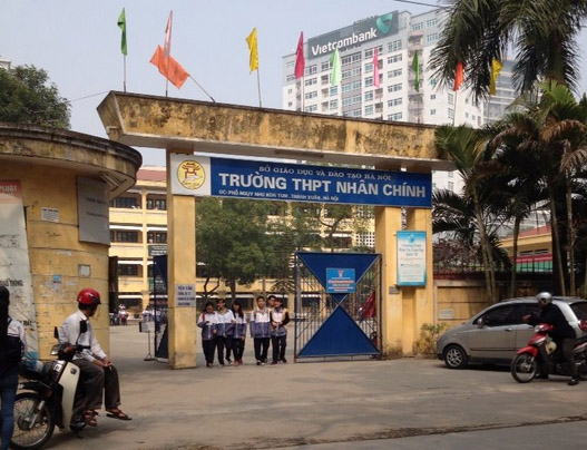 Trường THPT Nhân Chính